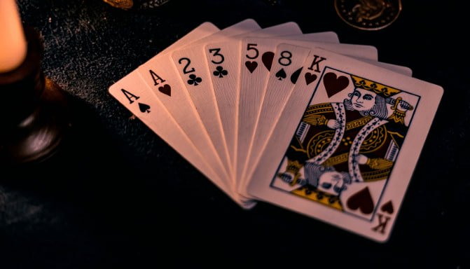 Filipino users browsing 60 ph sports and casino platform on mobile